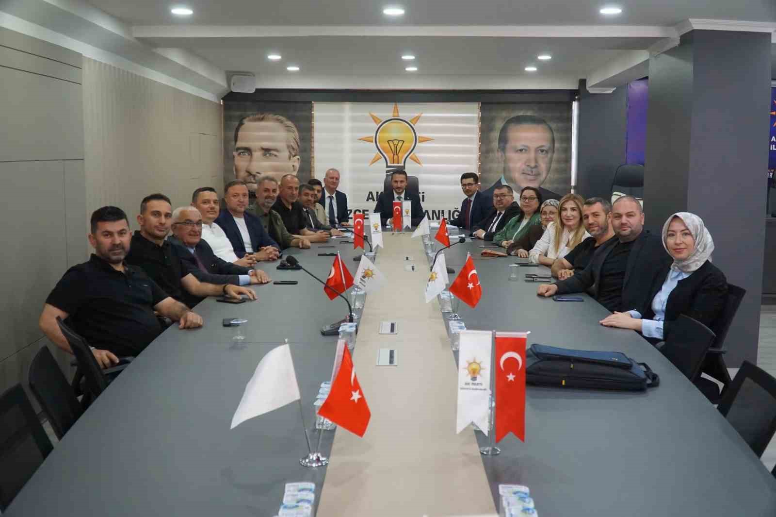 AK Parti’de haziran zirvesi