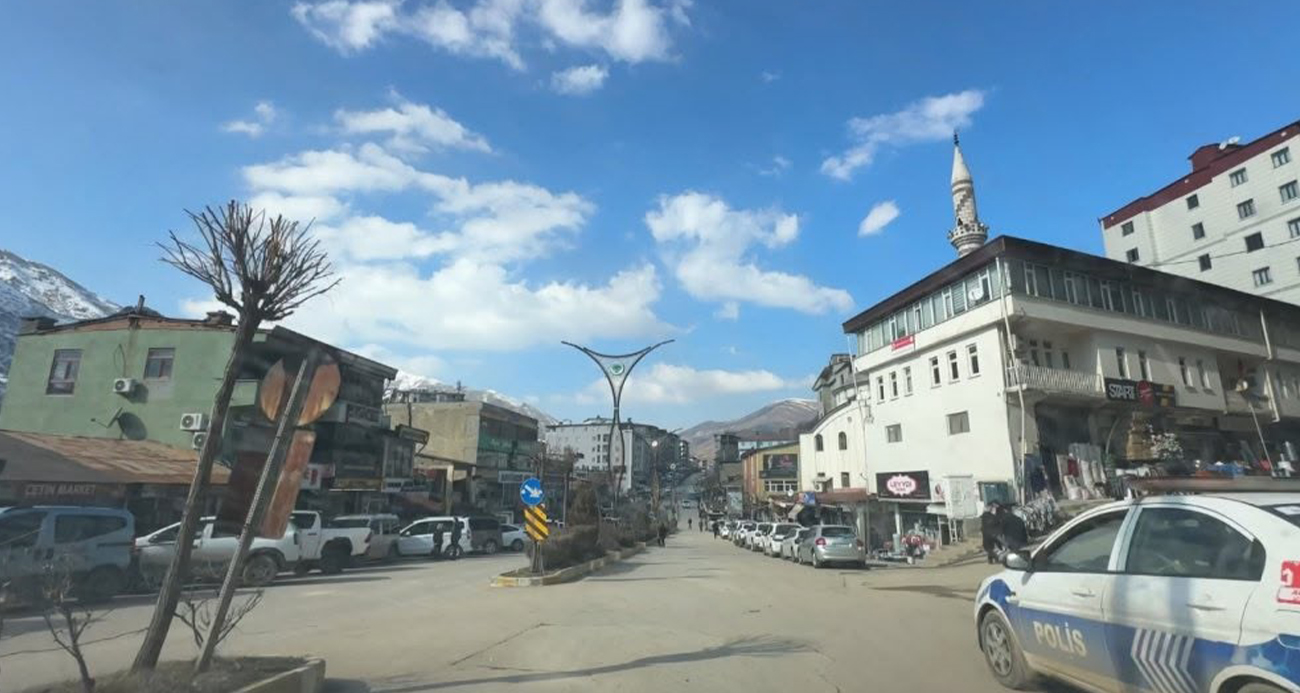 İran sınırında erkek cesedi bulundu