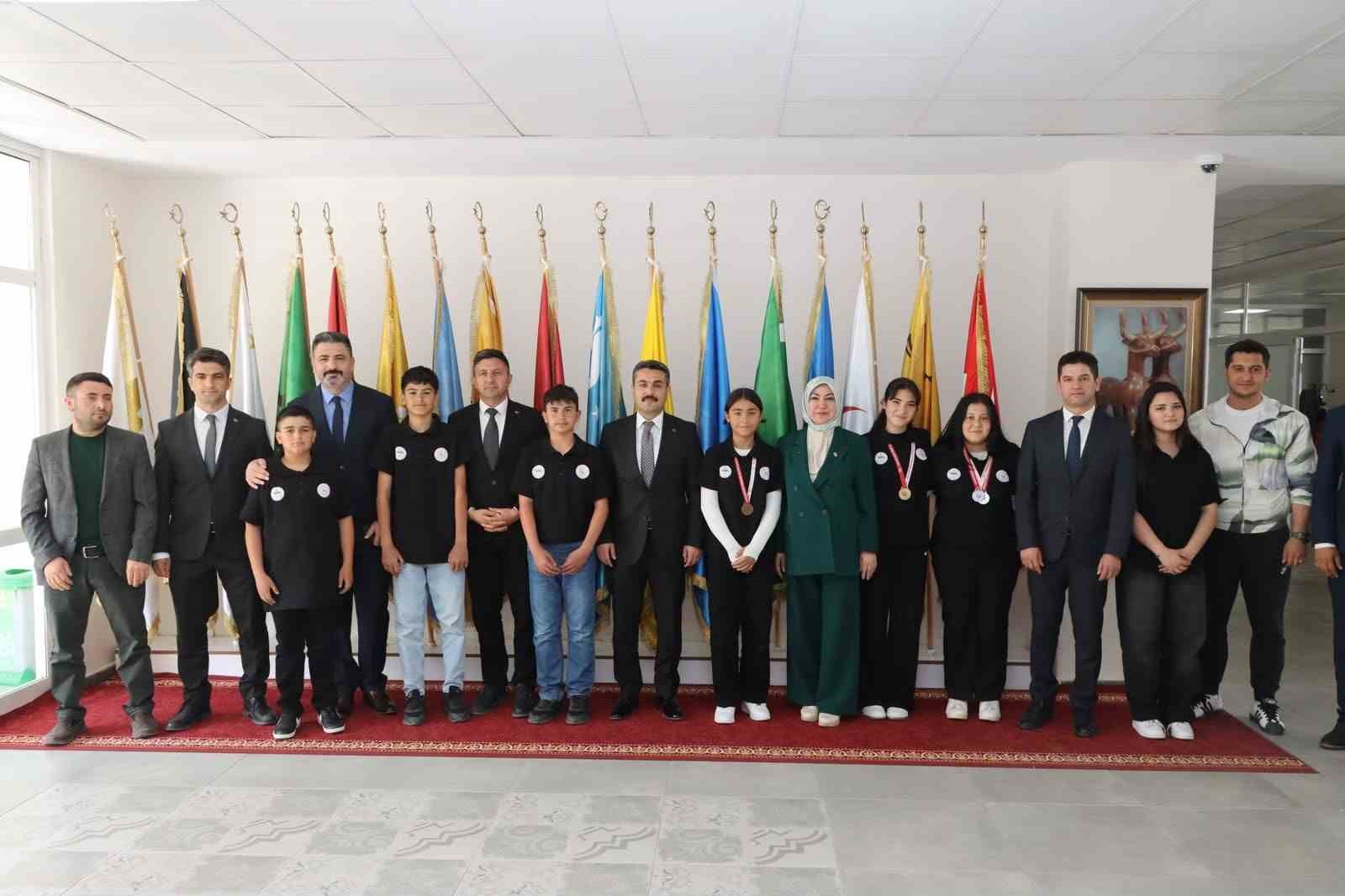 Köy okulundan Türkiye Şampiyonluğu