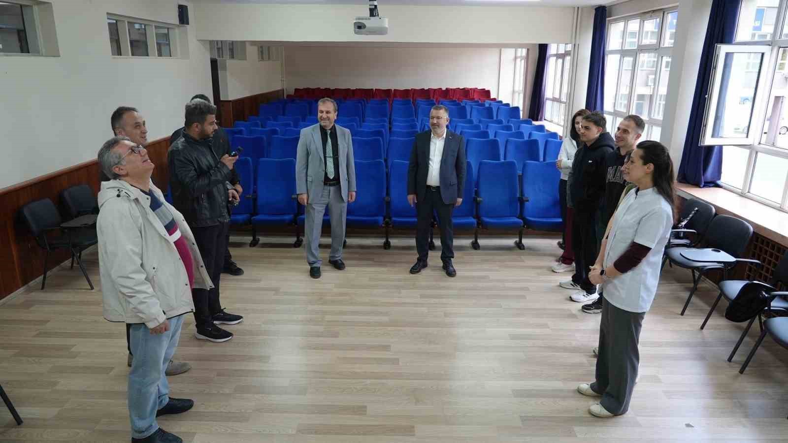 KBÜ Rektörü Kırışık, Tıp Fakültesi’ndeki çalışmaları yerinde inceledi