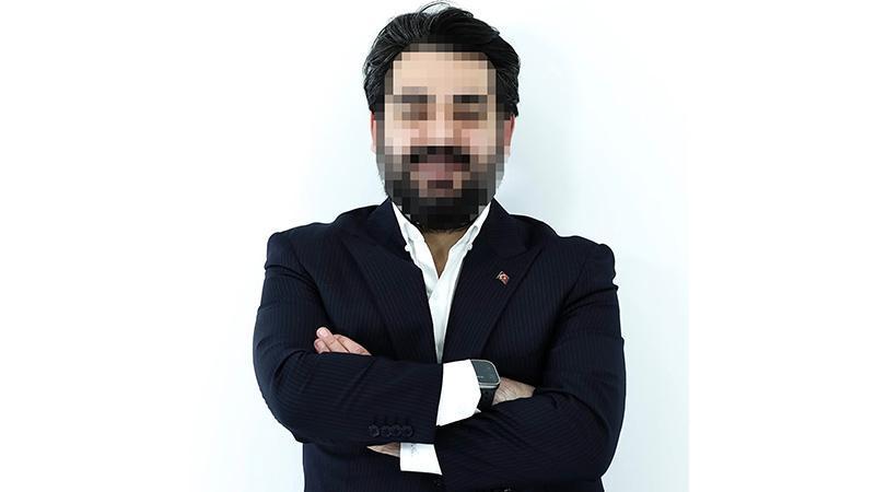 Antalya Büyükşehir Belediyesi’ne yeni soruşturma; 3 gözaltıAntalya Büyükşehir Belediyesi'ne yönelik yürütülen yeni soruşturma kapsamında, haklarında gözaltı kararı verilen 4 şüpheliden 3'ü yakalandı.