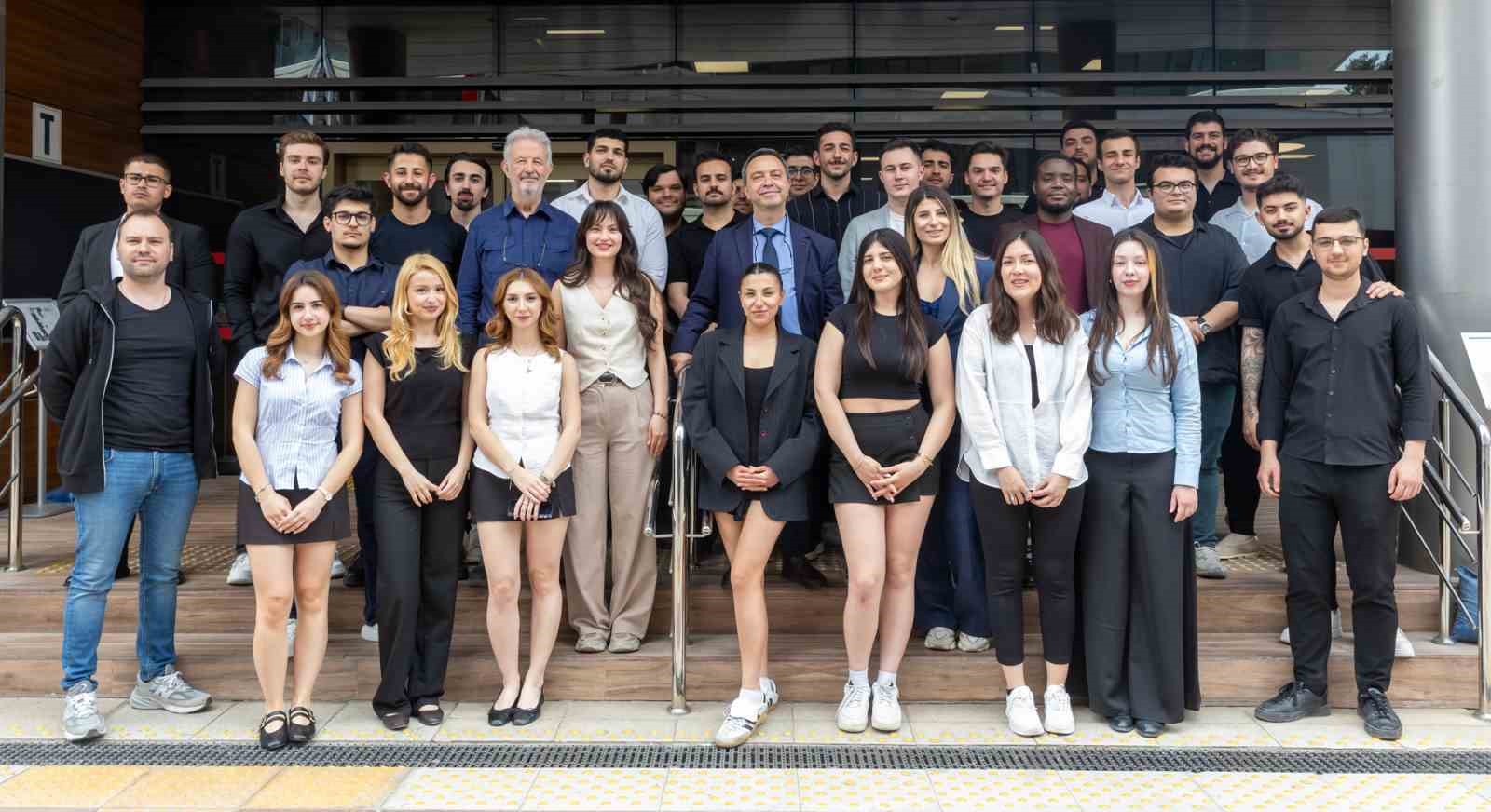 Gençlerden geleceğe akıllı çözümler