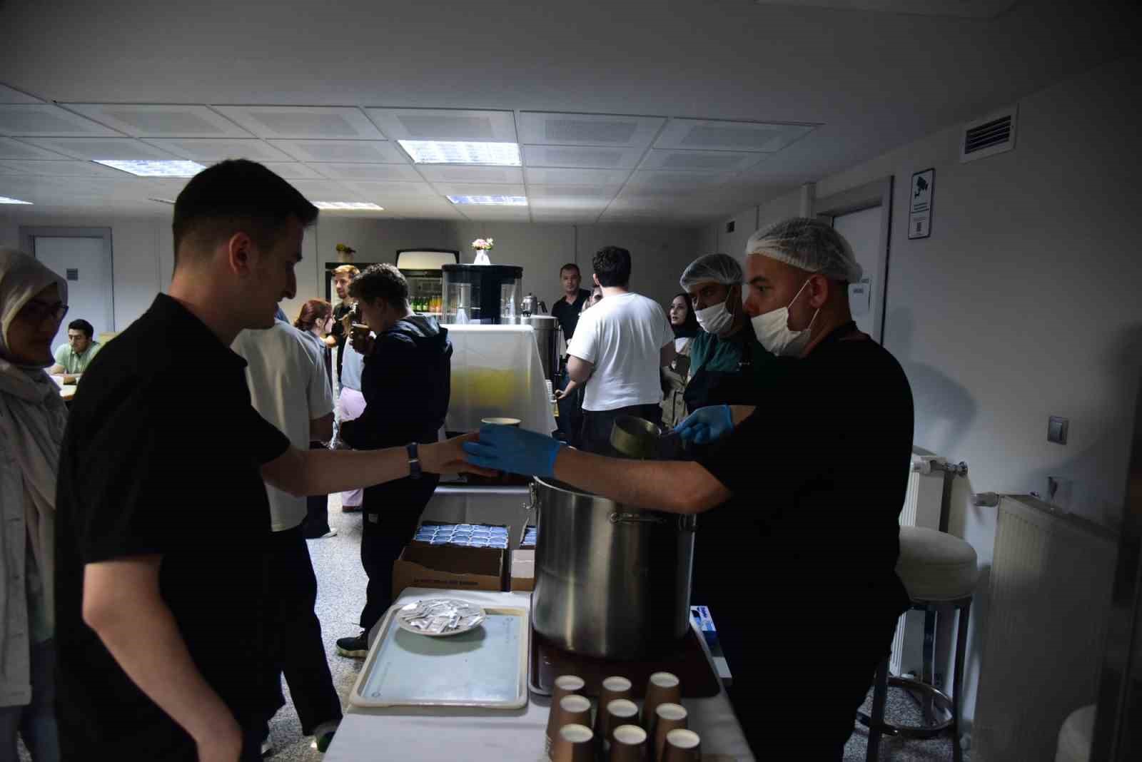 Anadolu Üniversitesinden final haftasında öğrencilere sıcak destek