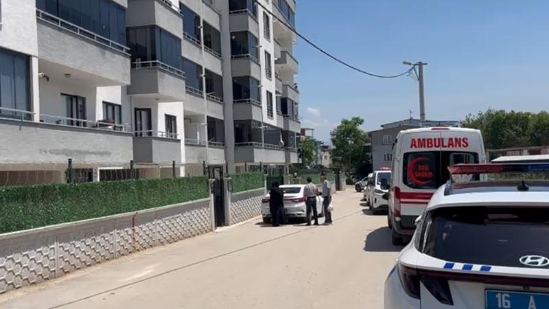 Tartıştığı eşini 10 yaşındaki oğlunun gözü önünde öldürdü