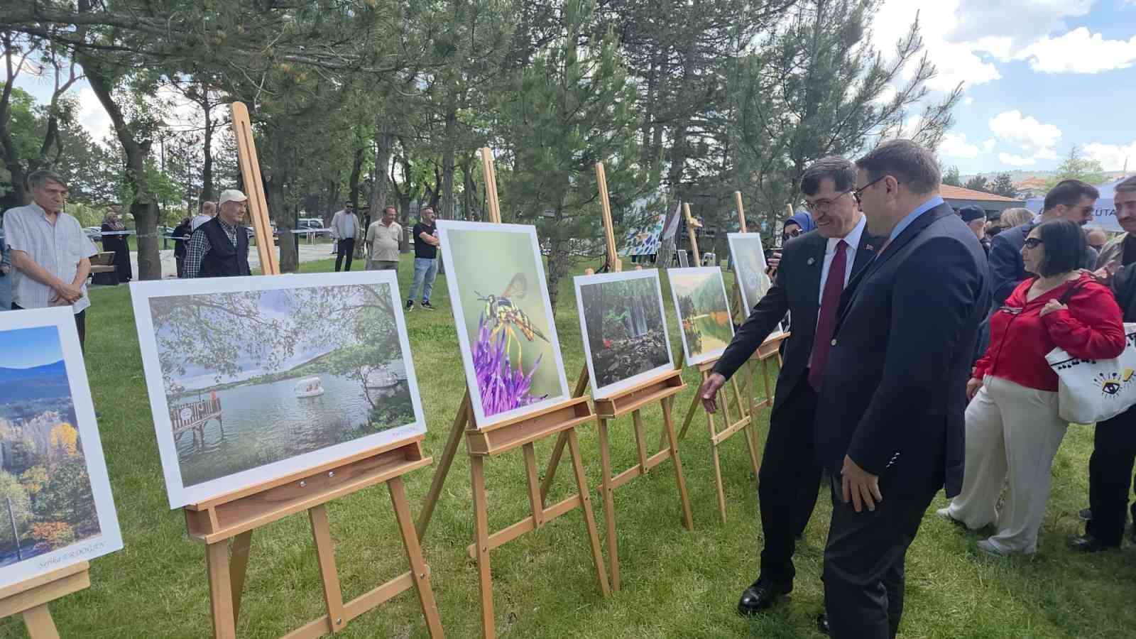 Kütahya’da "Kadının Gözüyle Doğanın Dili" sergisi açıldı