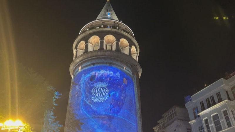 Galata Kulesi'nde Sıfır Atık Haftası nedeniyle ışık gösterisi gerçekleştirildiKültür ve Turizm Bakanlığı tarafından Sıfır Atık Vakfı iş birliğiyle Galata Kulesi'nde '1-7 Haziran Sıfır Atık Haftası' nedeniyle ışık gösterisi gerçekleştirildi.