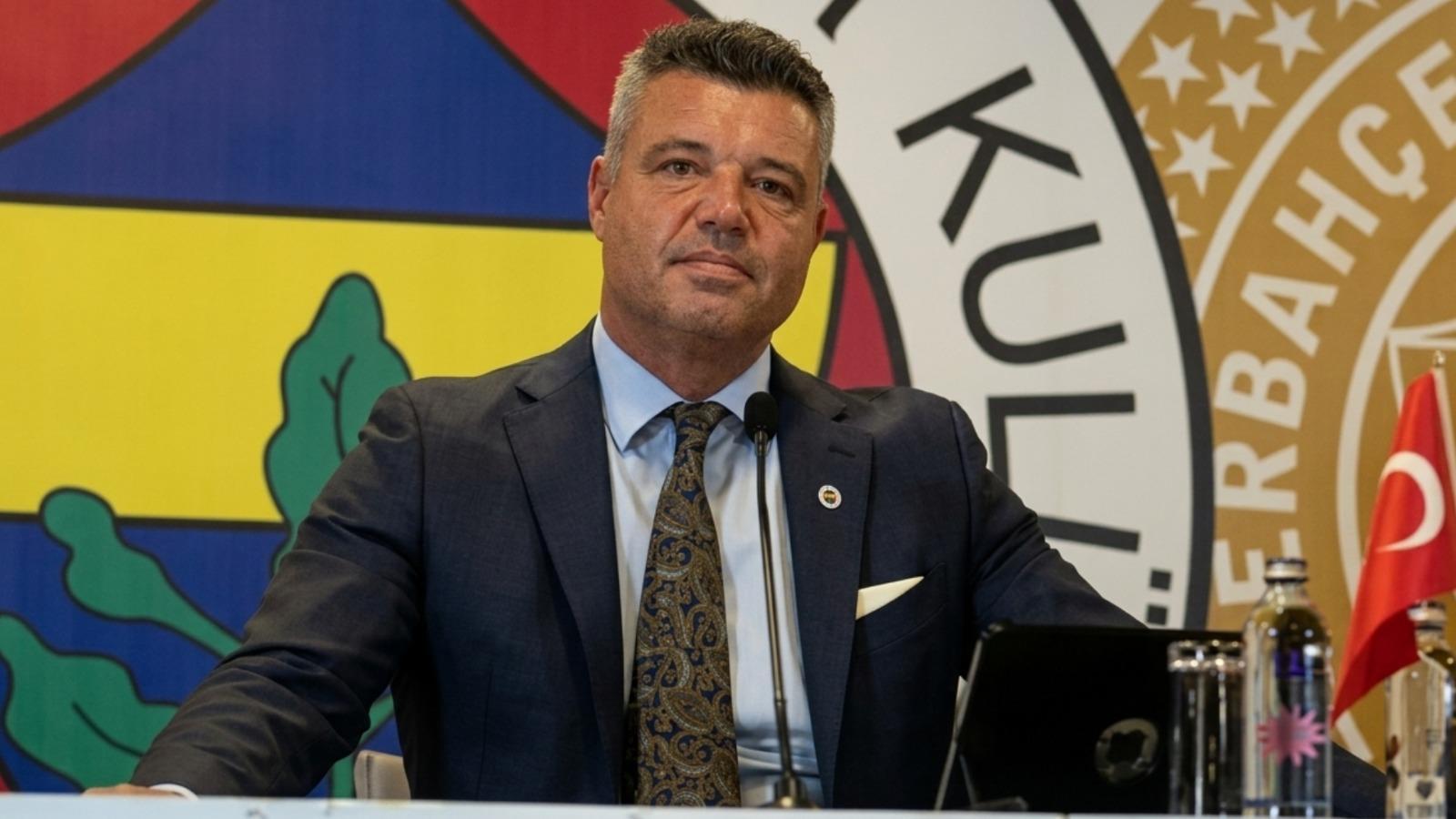 Sadettin Saran ve kardeşine 2 yıl 6 ay hapis cezasıSadettin Saran ve kardeşi Kenan Saran, ‘yasadışı bahse teşvik etmek' suçundan yargılandığı davada, 2'şer yıl 6'şar ay hapis cezasına çarptırıldı.