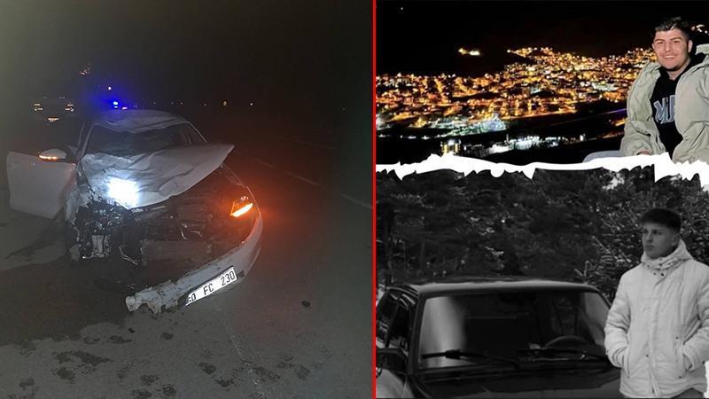 Tokat’ta otomobilin çarptığı motosikletteki 2 kişi öldüTokat'ın Reşadiye ilçesinde otomobilin çarptığı park halindeki motosikletteki Çetin Coşkun (24) ile Semih Özer (21) hayatını kaybetti.