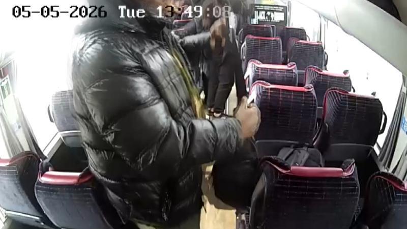 Fatih'te Iraklı turistin çantasını çalan Etiyopyalı şüpheli yurt dışına kaçarken havalimanında yakalandı