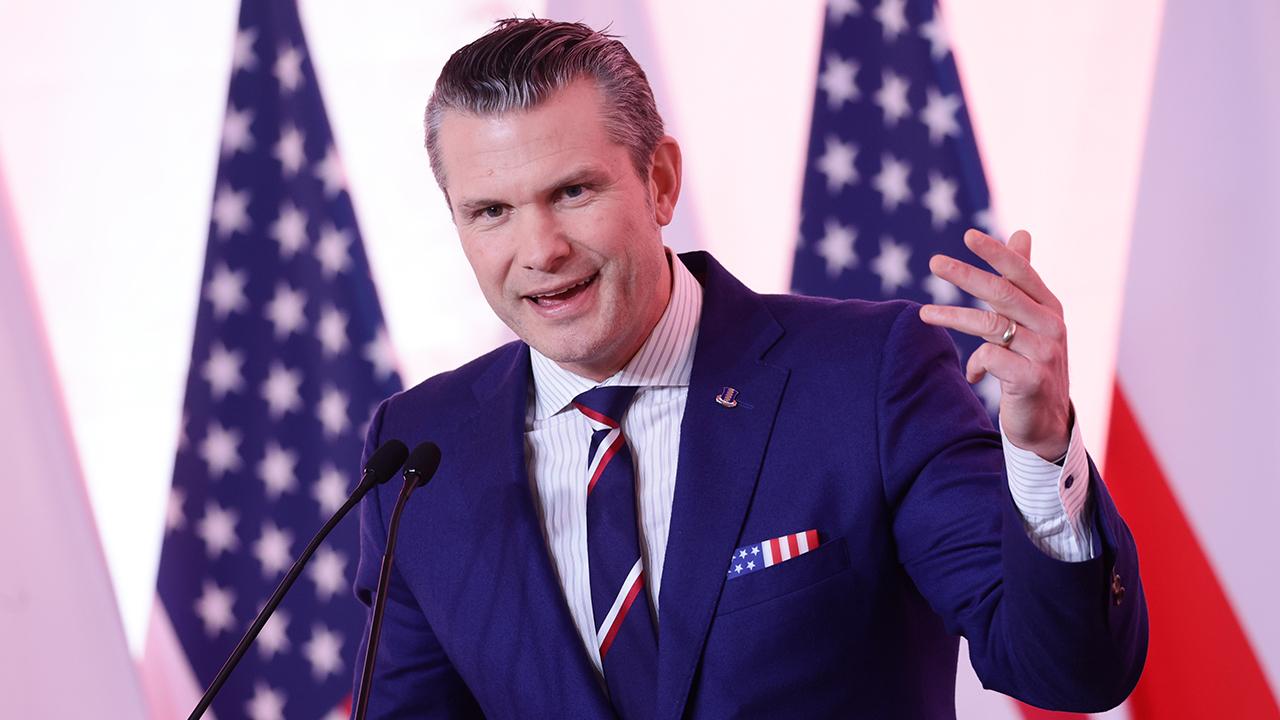 ABD Savunma Bakanı Hegseth: İran'da başlıca tesisleri bombalayacağız