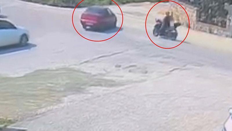 Otomobil ile çarpışan motosikletin sürücüsü yaralandı; kaza anı kameradaBursa'nın İnegöl ilçesinde otomobil ile çarpışan motosikletin sürücüsü İsmail T. (21), yaralandı. Kaza anı bir işyerinin güvenlik kamerasına anbean yansıdı.